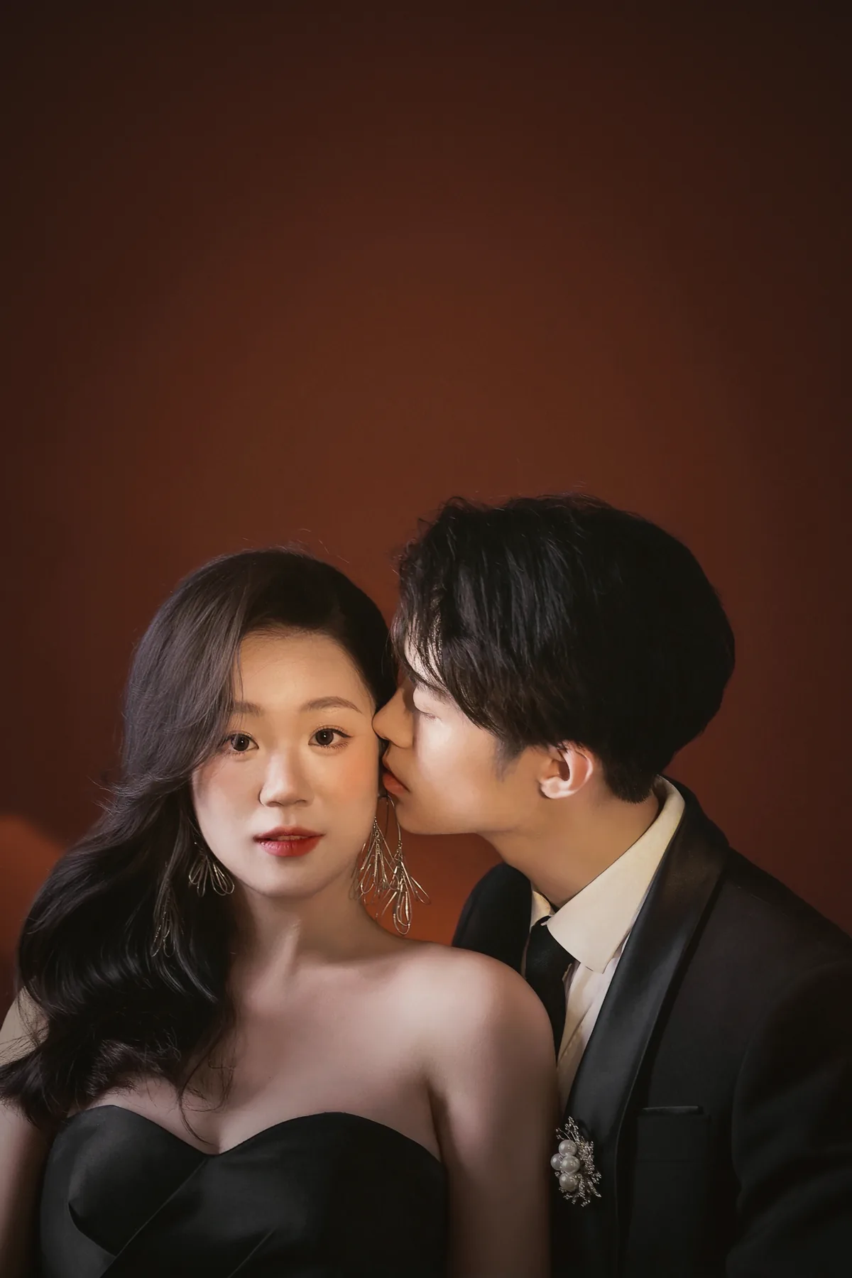 红黑光影婚纱照